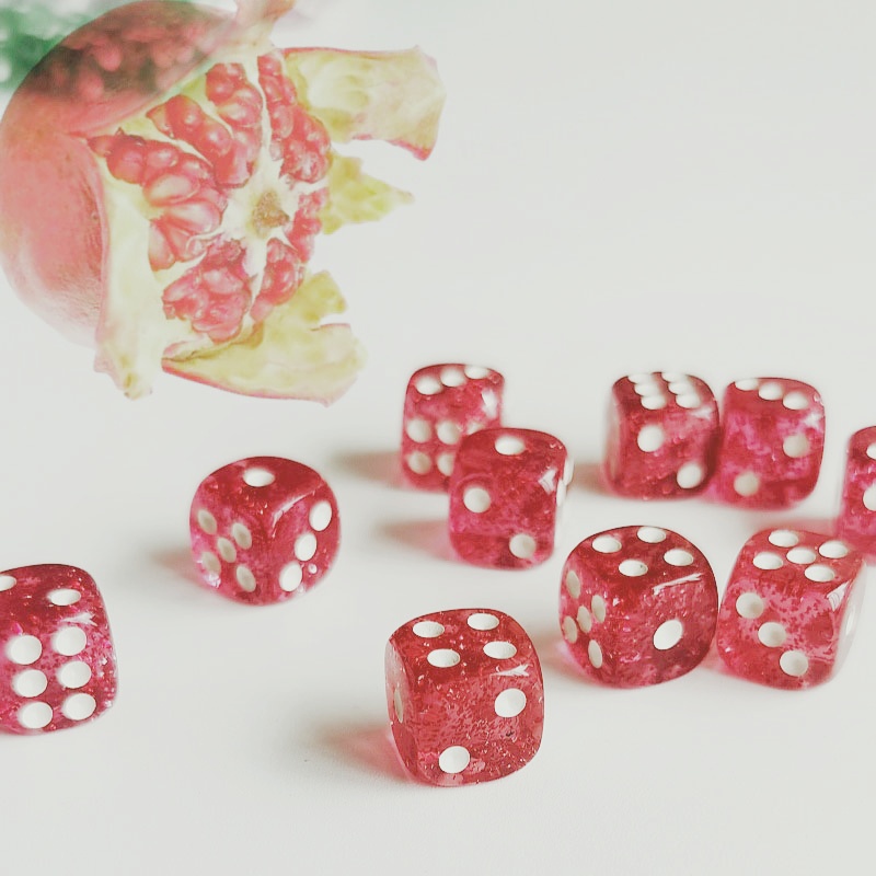 Set of 10pcs Glitter Dice Roll - Board Game Digital 评论和价格