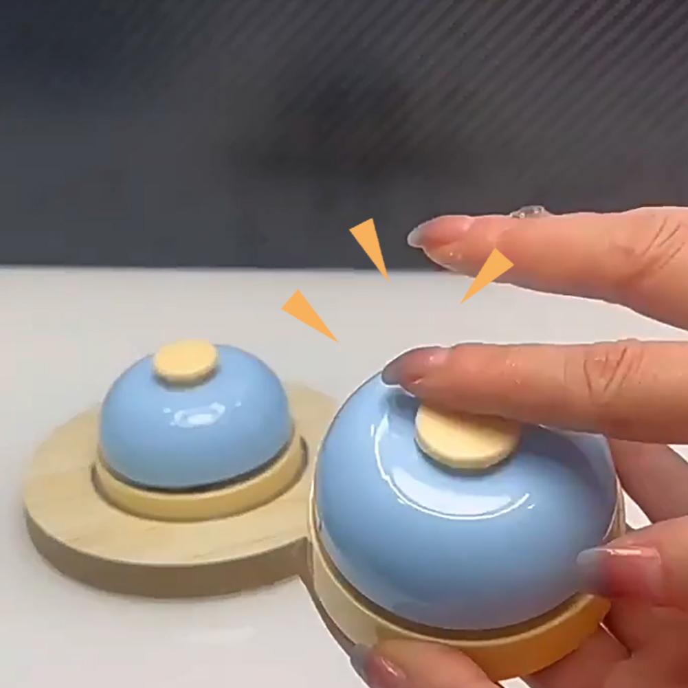 Hand-pressed Bell Toy Hand Cla - Board Game Cafe 评论和价格